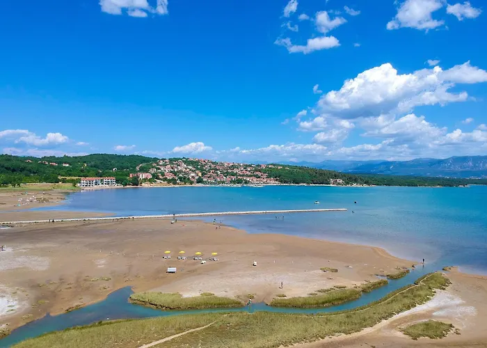 Pintadesol By Interhome Čižići